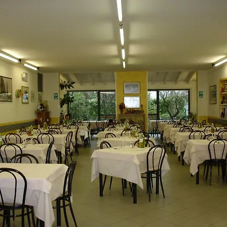 Trattoria Emiliana Ночето
