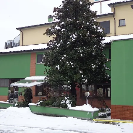 Hotel Trattoria Emiliana 3*