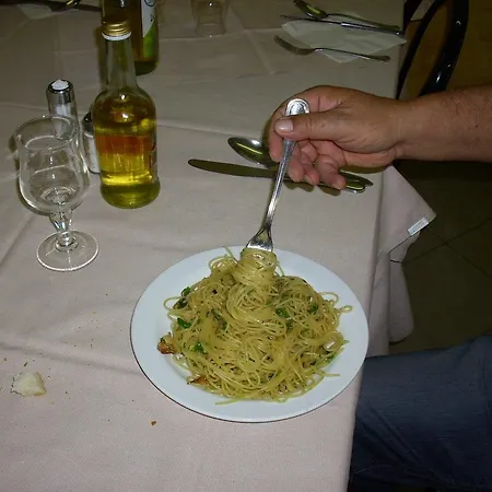 Отель Trattoria Emiliana 3*